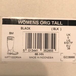 Hunter flat black boots